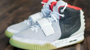 nike yeezy2,Nike Yeezy2潮流鞋款深度解析